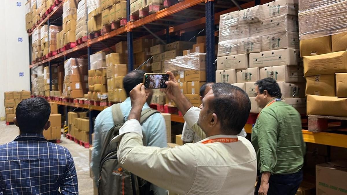 होटलों, ढाबों को खाद्य सुरक्षा और स्वच्छता मानकों को कड़ा करने के लिए कहा गया