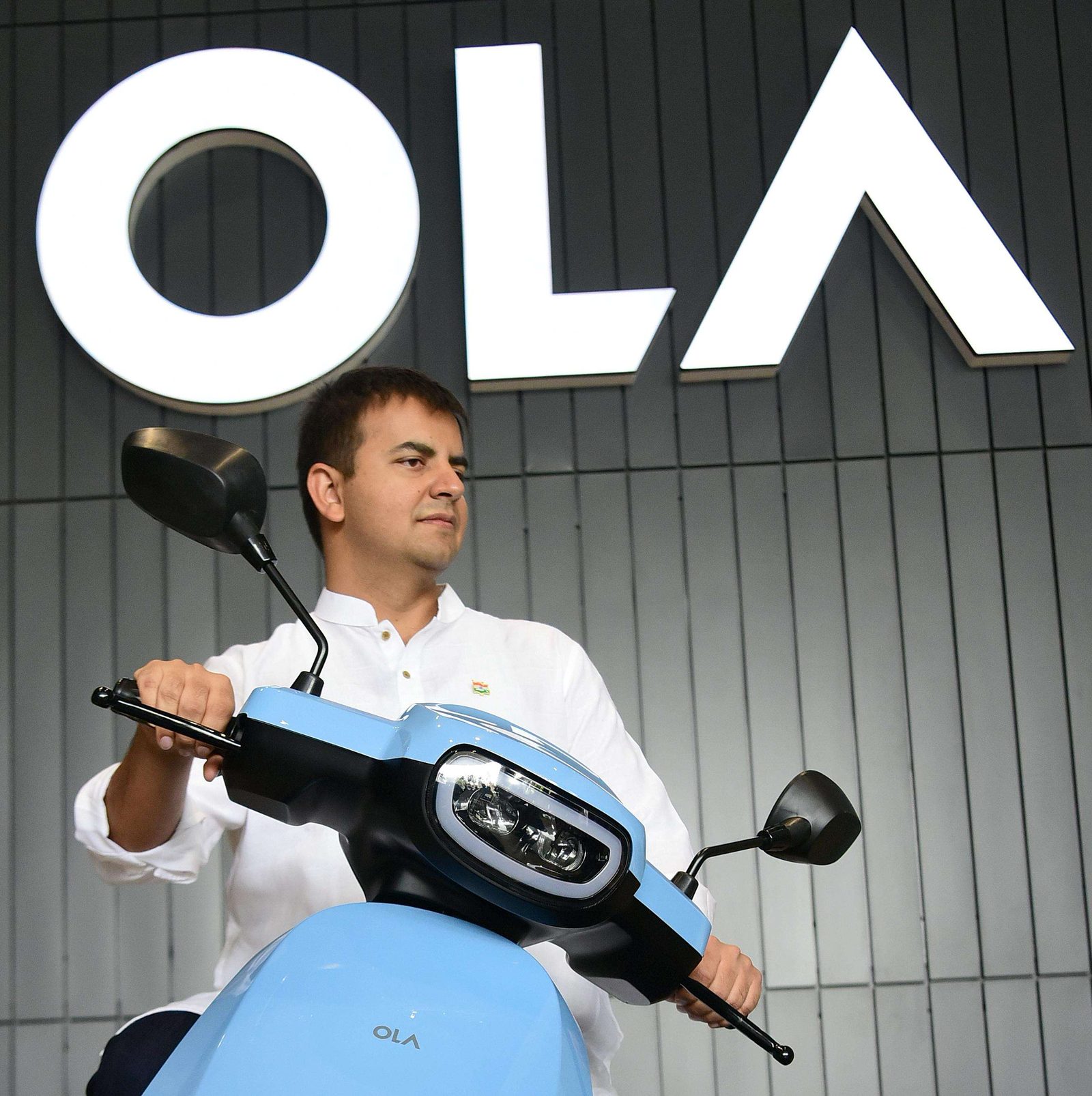 Ola Electric expands beyond EVs with home-to-grid storage range