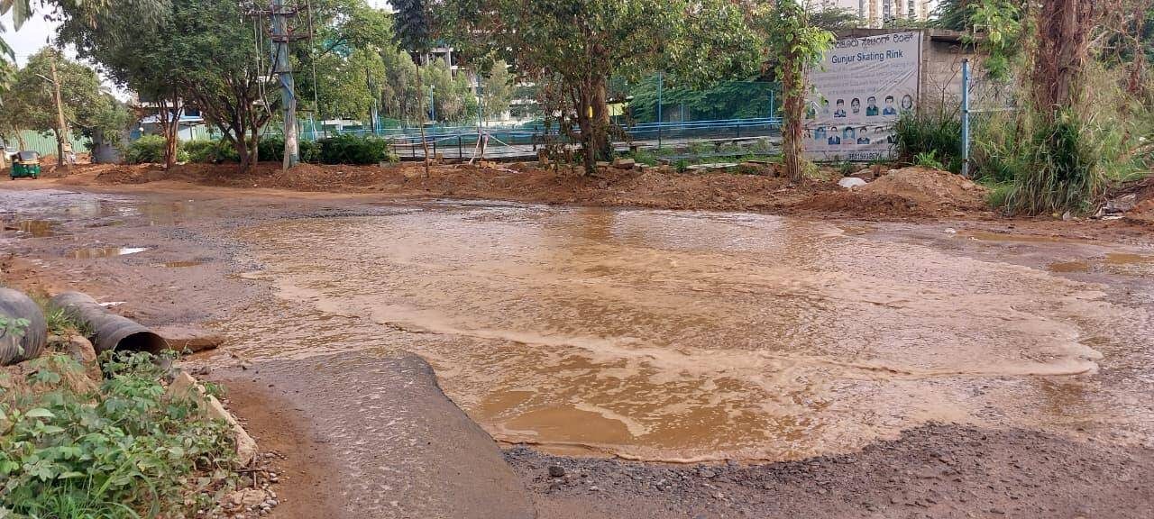 Bengaluru’s Gunjur residents: Fix our roads or lose 1k votes