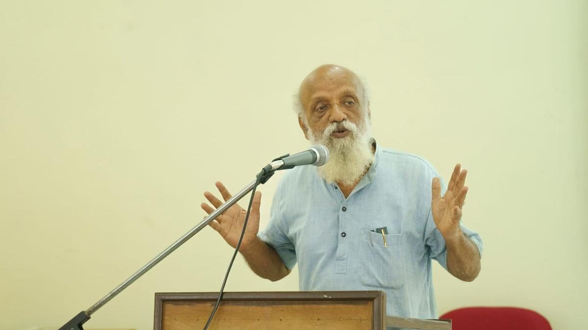 'ನಾವು ಸಾವರ್ಕರ್ ಅವರ ಸಿದ್ಧಾಂತವನ್ನು ಸೋಲಿಸದಿದ್ದರೆ, ನಾವು ಜರ್ಮನ್ನರಂತೆ ಬಳಲುತ್ತೇವೆ'
