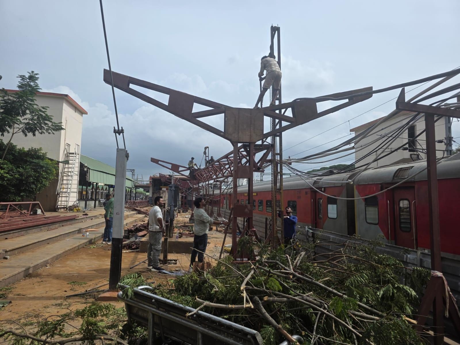 KSR Bengaluru station to get new platform shelter, lift