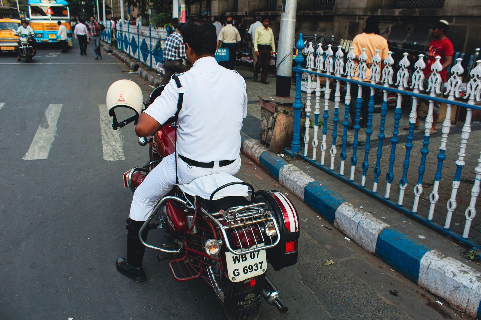 नाबालिगों को गाड़ी चलाने देने पर नागपुर में 26 पालकों को 30 हजार का जुर्माना