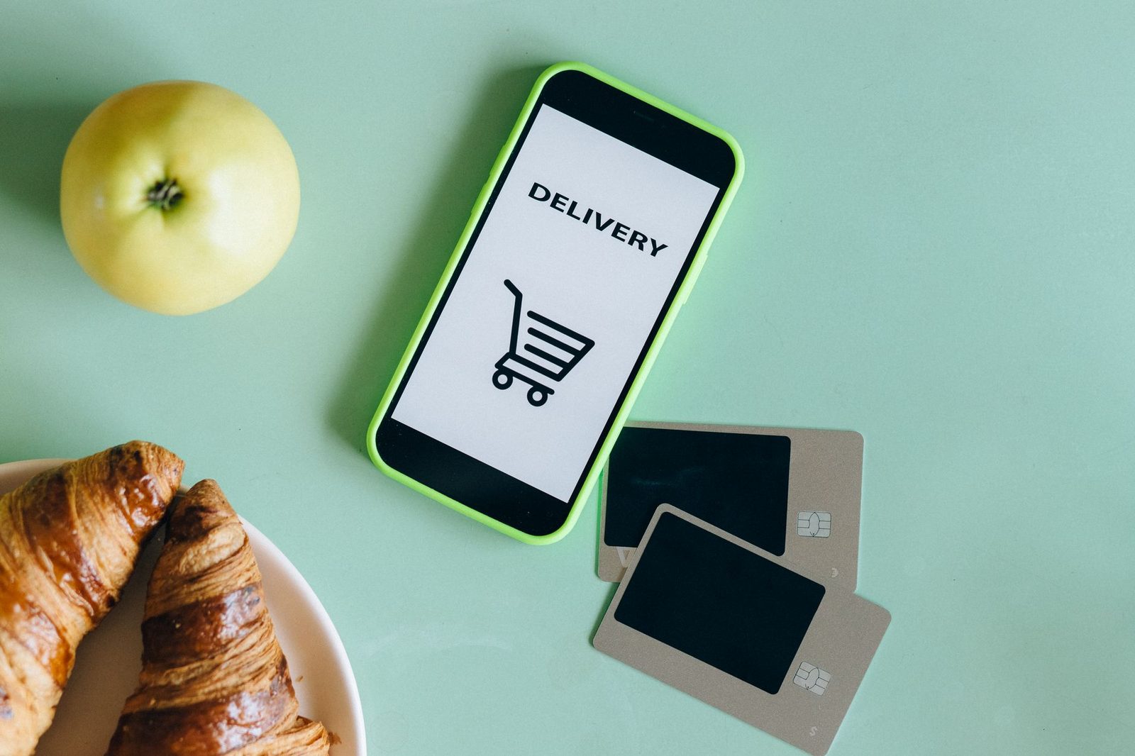 Zomato to charge extra fee on cash on delivery orders