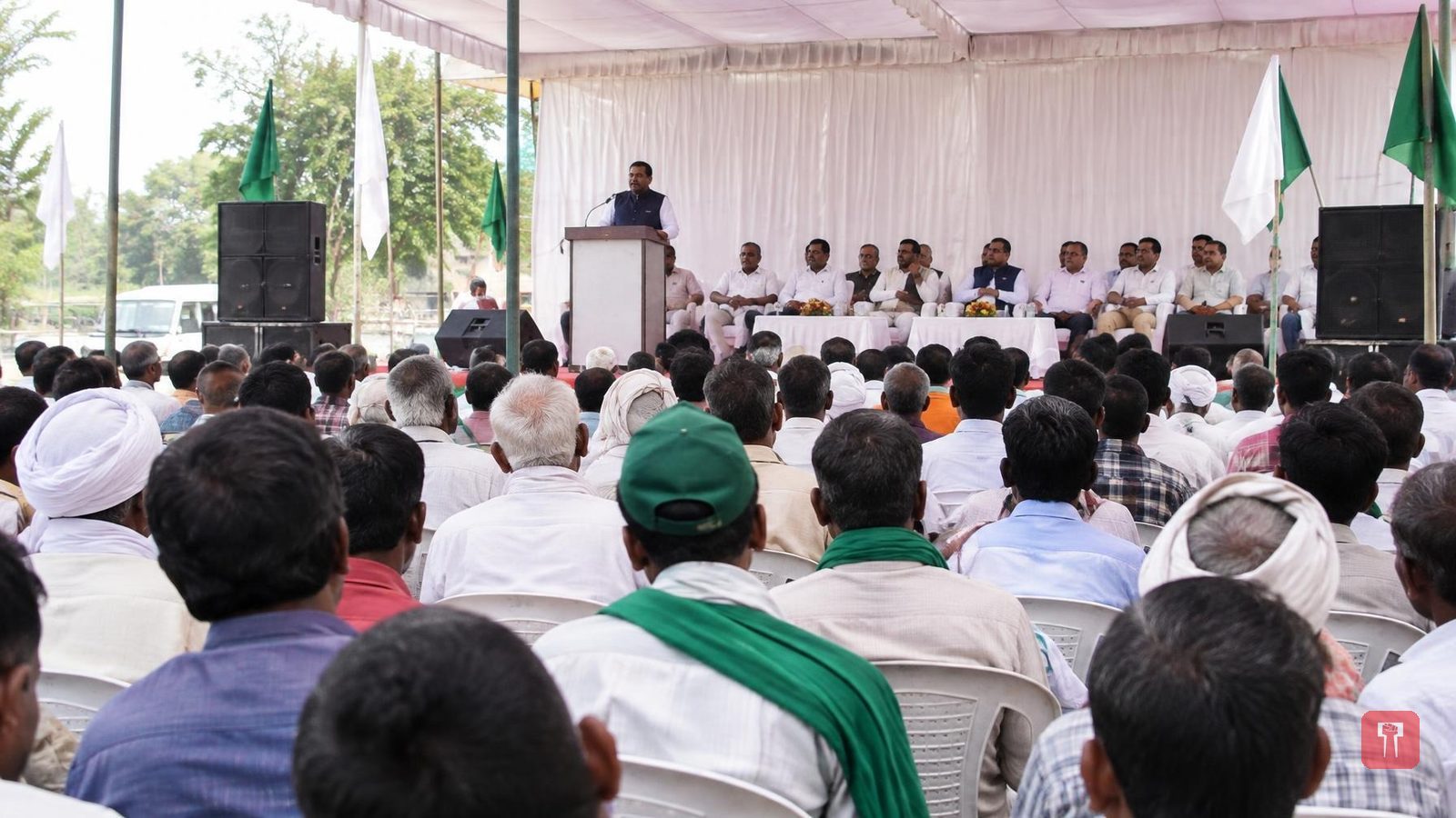 किसान मोर्चा गांव गांव तक पहुंचे, किसानों की समस्या हल करे: सुधीर मुनगंटीवार