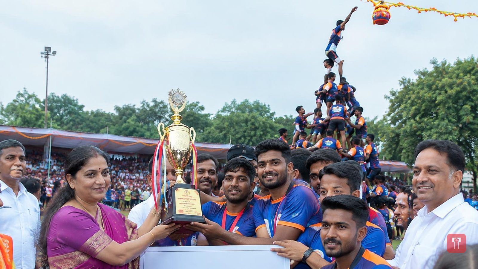 चंद्रपुर में बाबूपेठ के शीतल माता पथक ने दहीहंडी फोड़कर जीता 1.51 लाख का इनाम, बनाया नया रिकॉर्ड