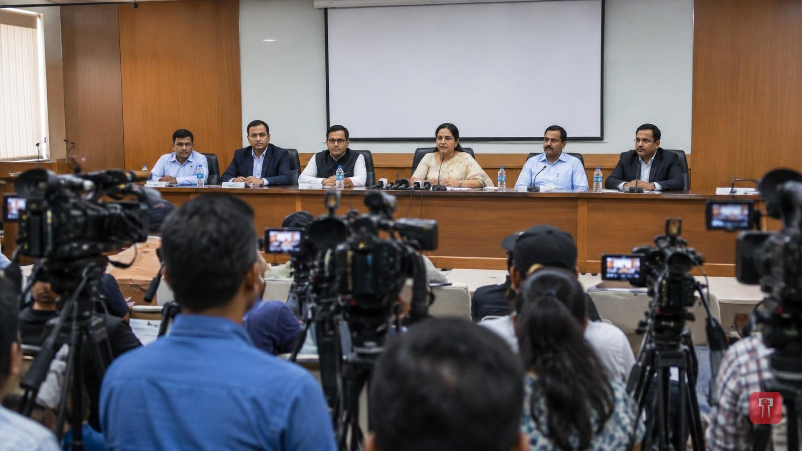 MPSC पेपरफुटी रोकने के लिए परीक्षा प्रणाली में बड़े बदलाव, व्ही. राधा समिति का फैसला