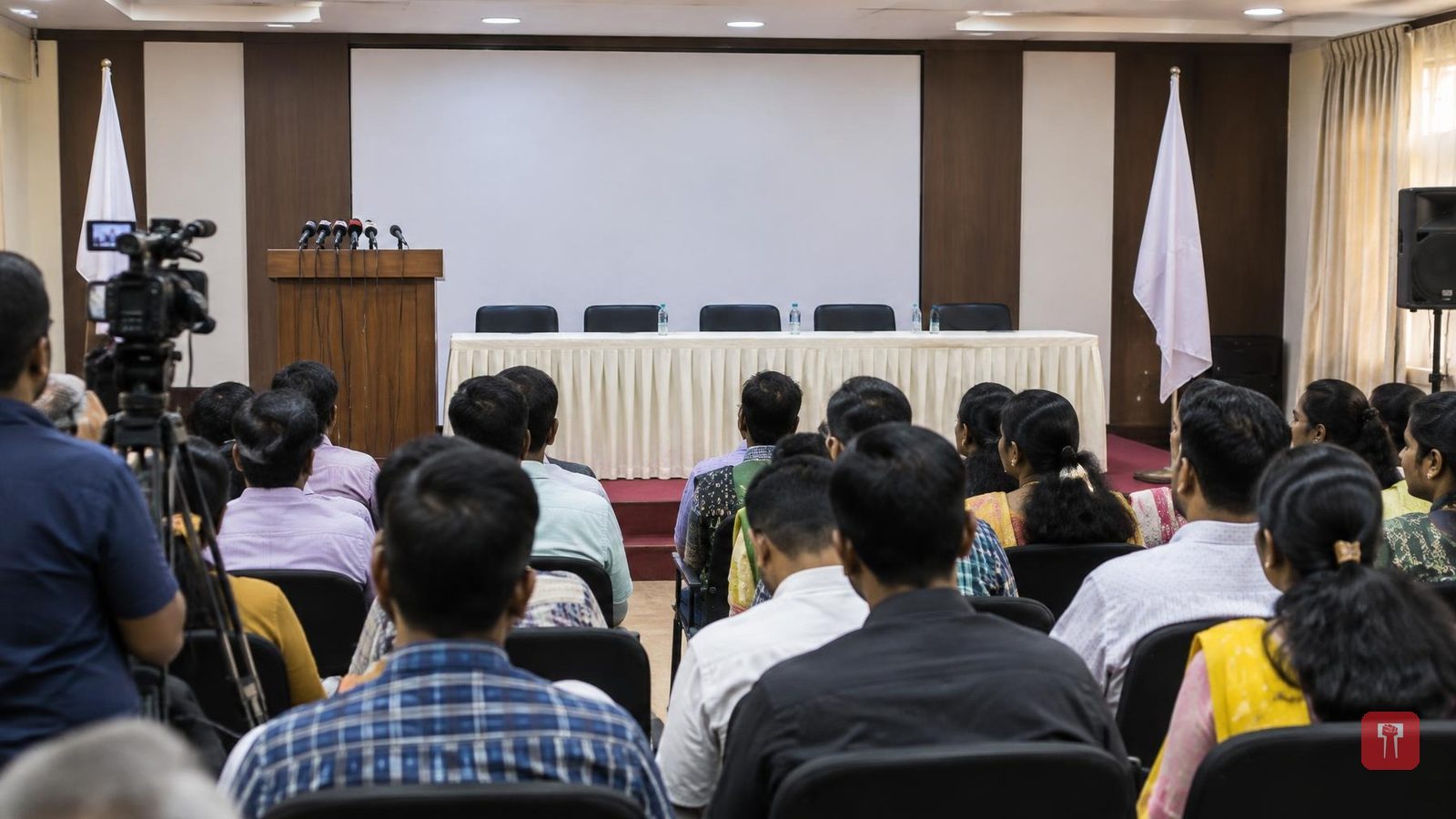 प्रांतिक तैलिक महासभेच्या महिला जिल्हाध्यक्षपदी पत्रकार सुषमा राऊत यांची चौथ्यांदा निवड