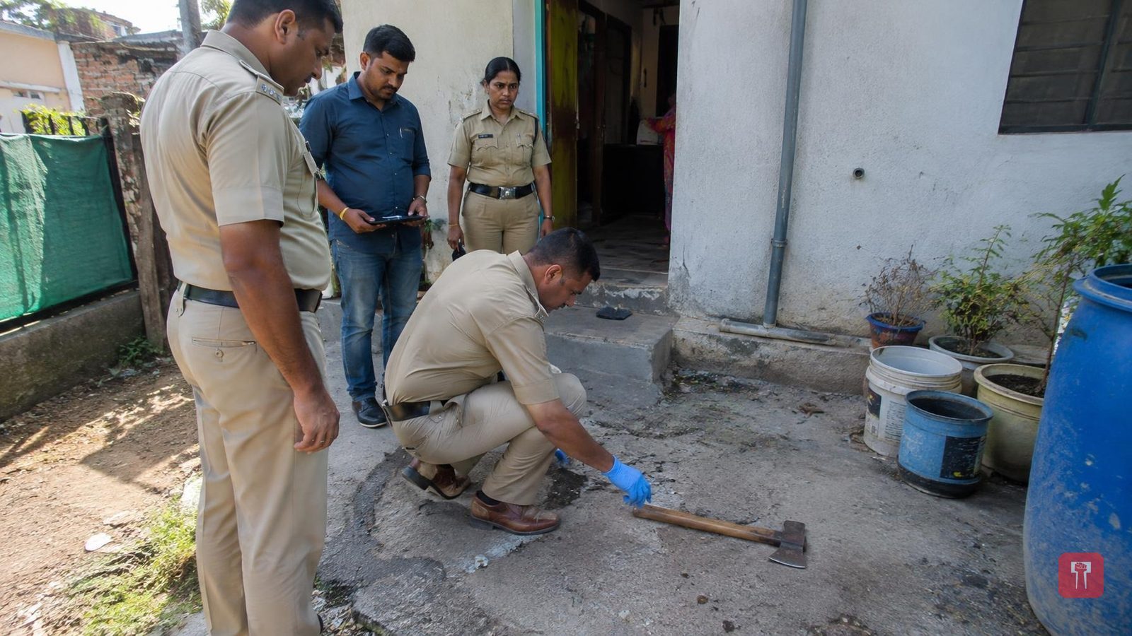 नागपुर में शराब की लत पर हुए झगड़े में पति ने कुल्हाड़ी से पत्नी की जान ली, गिरफ्तार