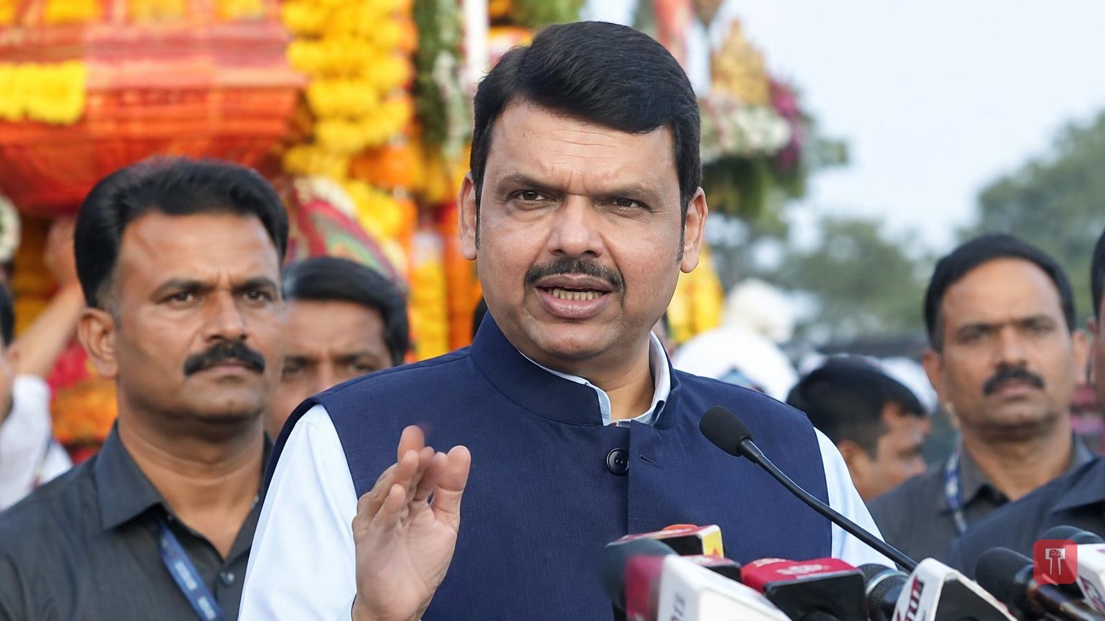 मारबत उत्सव में फडणवीस बोले, एमपीएससी गड़बड़ी पर सख्ती और राजनीति करने वालों को मौका नहीं