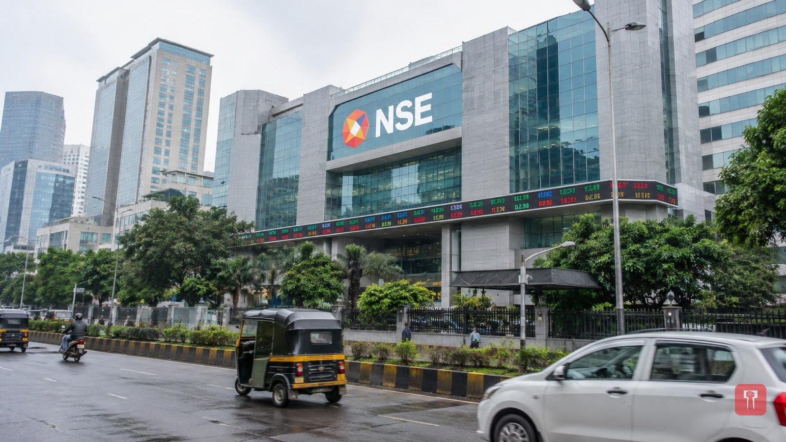 NSE का IPO 17 सितंबर से, शेयर का भाव 1,700 से 1,785 रुपये तय