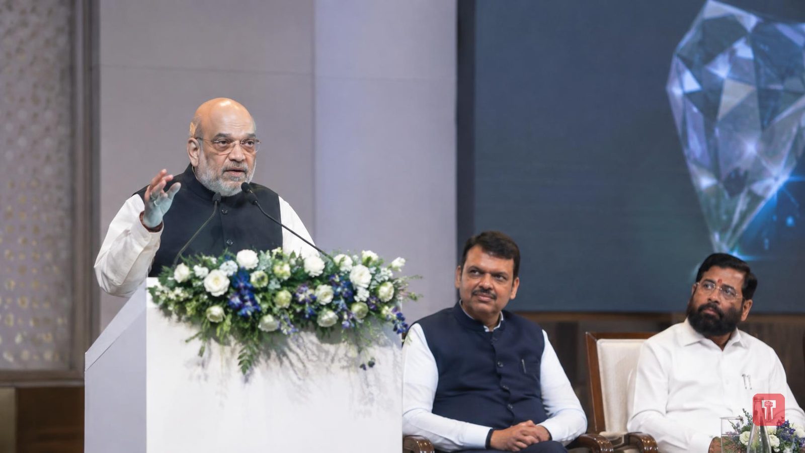 लैब में बने हीरों की पूरी चेन अब भारत में ही, अमित शाह का उद्योग को आवाहन