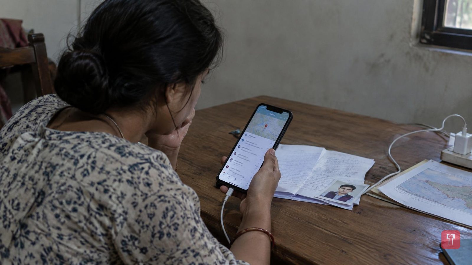 नेपाळ में बाढ़ के बाद लापता लोगों का मोबाइल के आखिरी लोकेशन से हो रहा सुराग