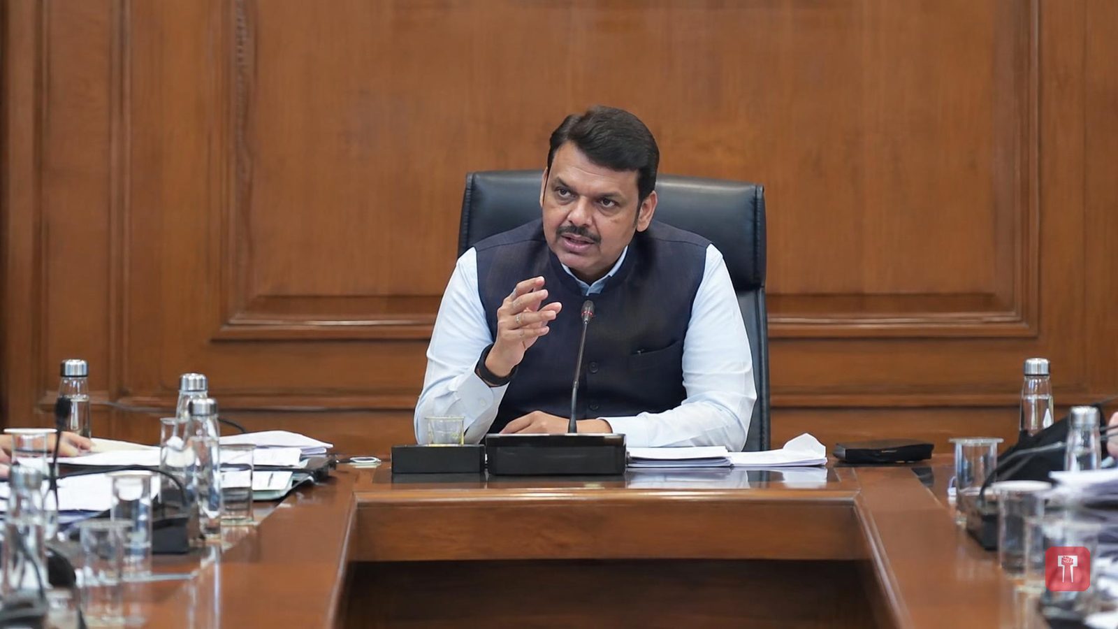 मंत्रिमंडल बैठक: गन्ना किसानों को सॉफ्ट लोन, हरेगाव की जमीन मालिकों को वापसी सहित 7 फैसले