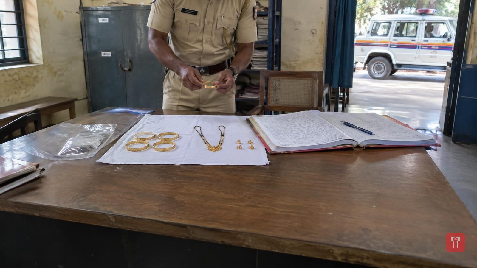 कोल्हापुर: पन्हाळा में बुजुर्ग महिला को बांधकर लूट, 24 घंटे में पुलिस ने दो आरोपी पकड़े