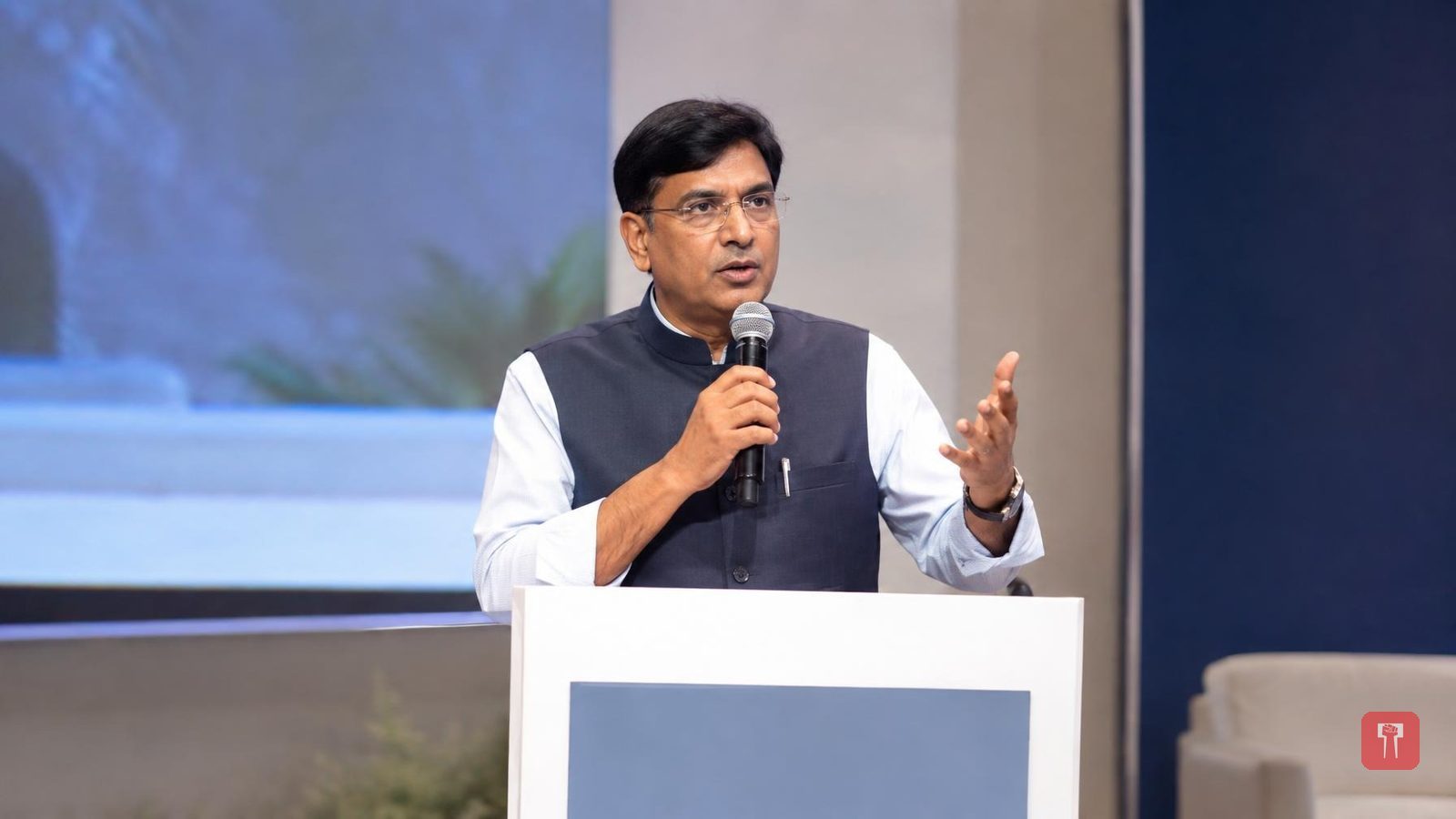 टाइम्स नाऊ एज्युकेशन समिट में केंद्रीय मंत्री मांडविया बोले, शिक्षा का मकसद सिर्फ नंबर और करियर नहीं