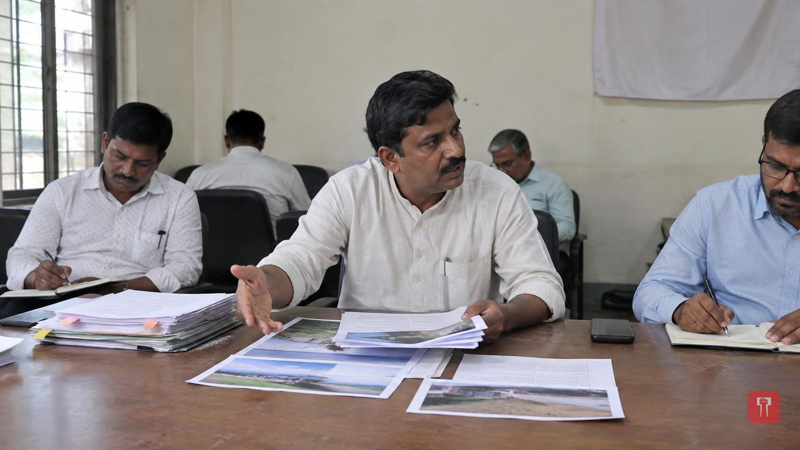 Wadettiwar claims cancelled irrigation contract fuelled Jarange's agitation